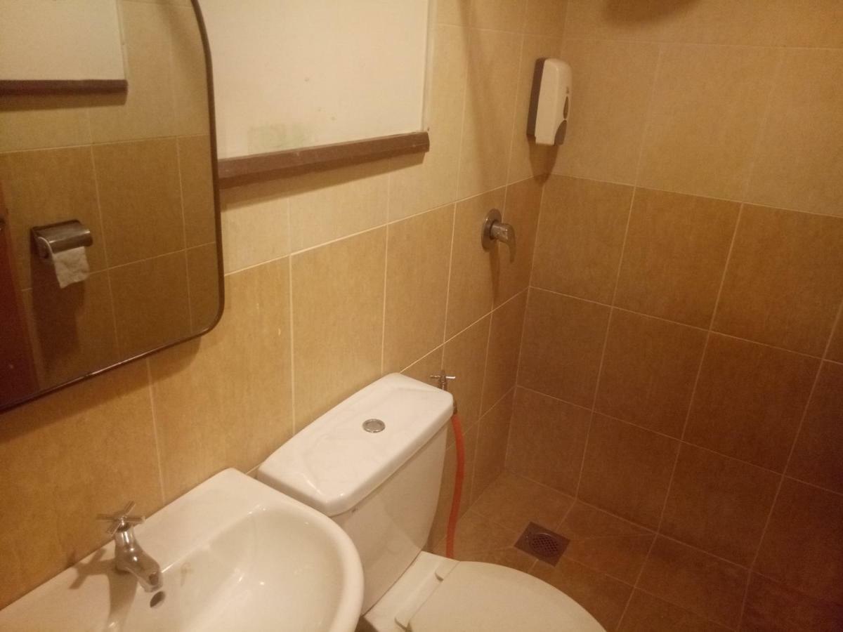 Hotel Sri Sutra Sunway Mentari Petaling Jaya Exterior photo